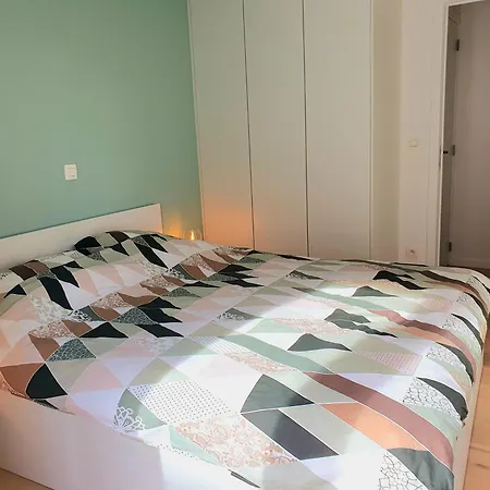 Skaai Five - Newly Renovated 2 Bedrooms Ostende