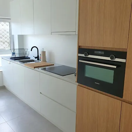 Apartament Skaai Five - Newly Renovated 2 Bedrooms