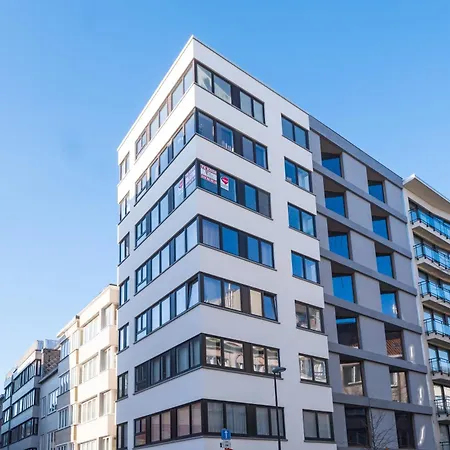 Apartament Skaai Five - Newly Renovated 2 Bedrooms *