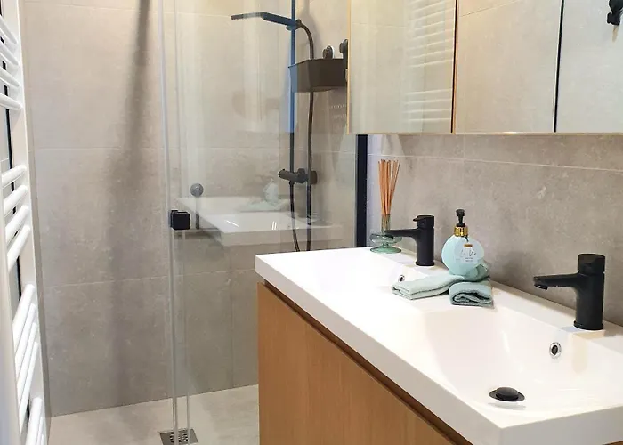 Skaai Five - Newly Renovated 2 Bedrooms 公寓